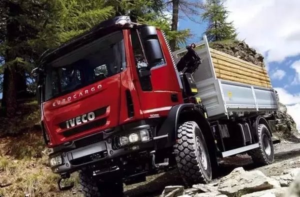 · άEurocargo 4x4ԽҰ