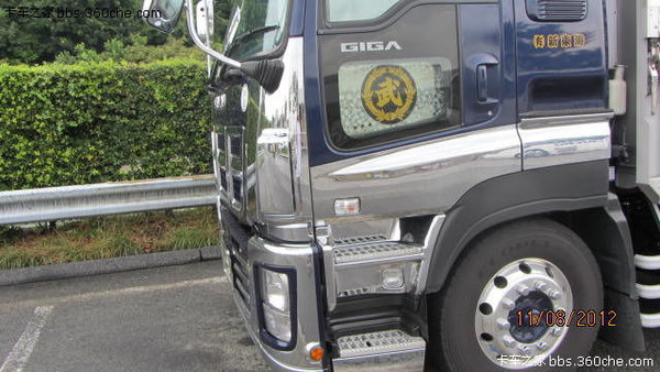 �ձ�������:�Ͼ��Ǹ�����Ҫ��ô�ɾ���!