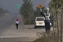 ����Υ����ͨ���򣿼ٽ����ַ���������