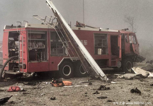 ����ս��&nbsp;��ս����һ�ߵ������ٱ��¾�