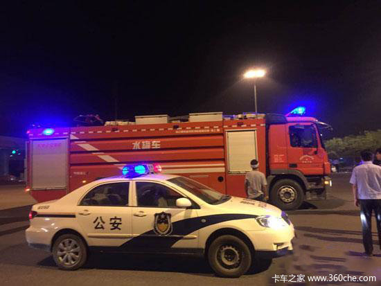 ����ս��&nbsp;��ս����һ�ߵ������ٱ��¾�