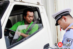 �人�����лƱ공 ���첻�ϸ�ֱ��ע��