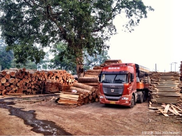 '光头强'才是真英雄:我走过的滇缅公路