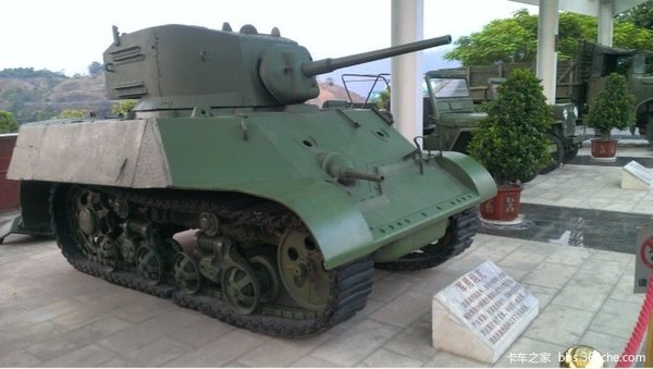 '��ͷǿ'������Ӣ�ۣ����߹��ĵ��幫·