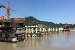 ÿ��������ʩ�� �ſ������׶������ͨ