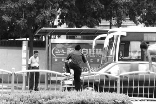 ������ɸ�����&nbsp;����·�ϵġ�����Ϲ��