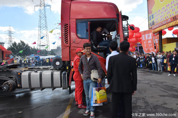 �����ˣ������ؿ������ؼ�Ư����ת����