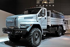 ���涷�� 2015����˹�������ó�չ��Ļ