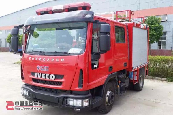 8x4底盘 500马力 依维柯消防车抢鲜看