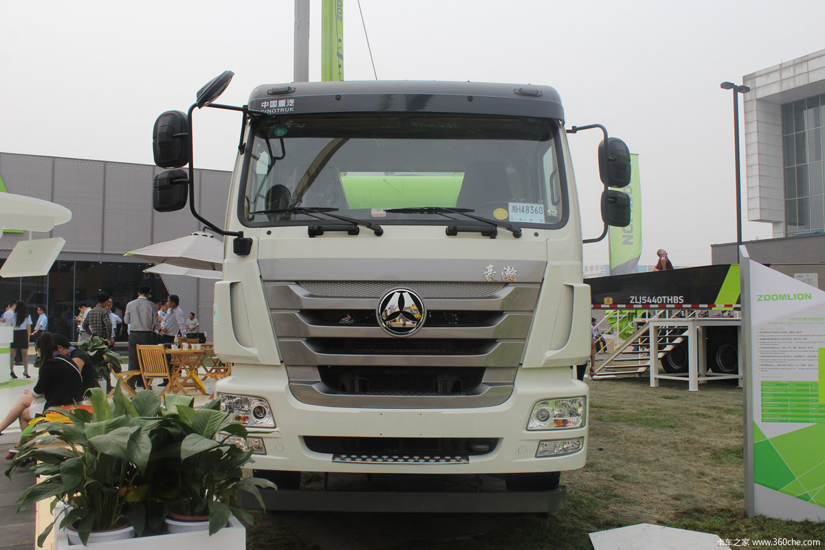 bices2015中联重科匠心独运全新涂装图片列表