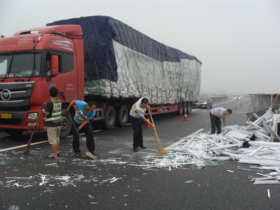 ������Ҫ����๤&nbsp;С��������һ�ز���