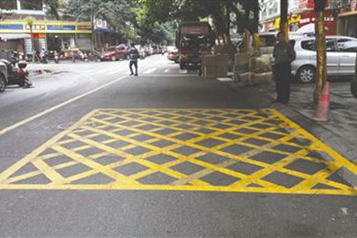 �׸�'������ͨ��'&nbsp;&nbsp;�䳵λҪ�������۵�