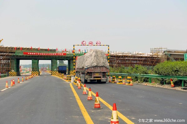 不看悔一年 交警黎叔汇总十一出行攻略