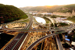 �г�ʱ������һ�� �Ӱ����Ӵ����ٿ�ͨ