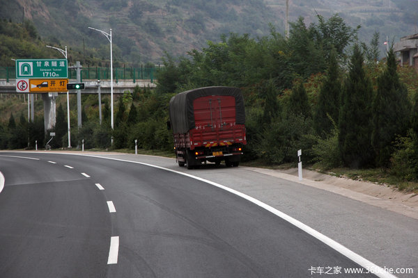 ������������ͨ·&nbsp;��Ī��ռ��Ӧ������