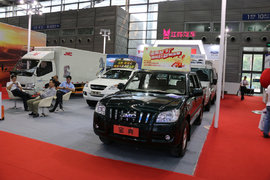 江铃多款车参展物博会