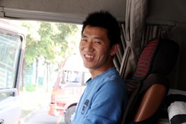 含着车钥匙出生的人