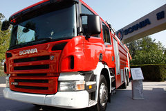 10��20�� �ڱ������е�16���������չ