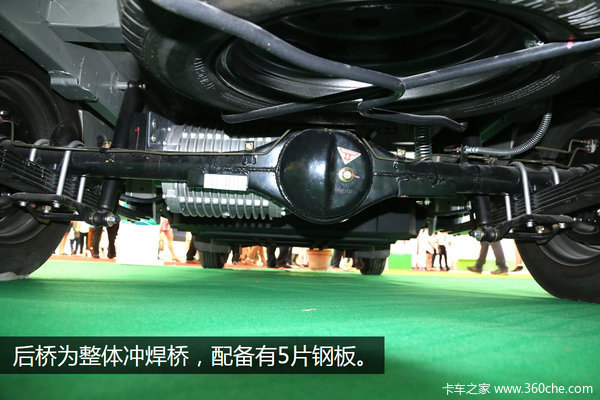 家用220伏就能充电 五洲龙推物流纯电车