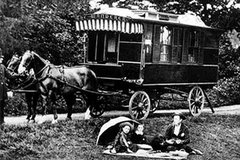 ������������ ��130��ǰ������ɶ��