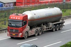 ��ʻ�йҳ����� 24�־綾��ѧƷͣ·��