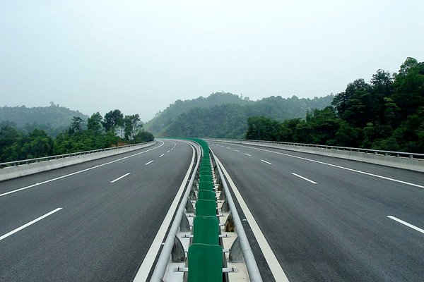 全程仅约50分钟 西充到遂宁高速试运营