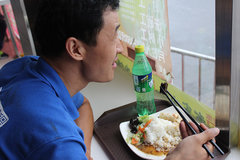 ��Ư˾����̸������ �л���͸�����̥