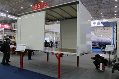 �人��չ�������������Ƴ���˦�����䳵