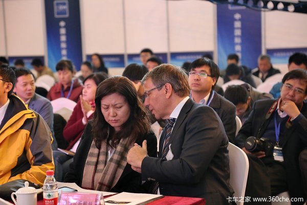 ���󿴵�&nbsp;&nbsp;2015���й��������ó�չ��Ļ