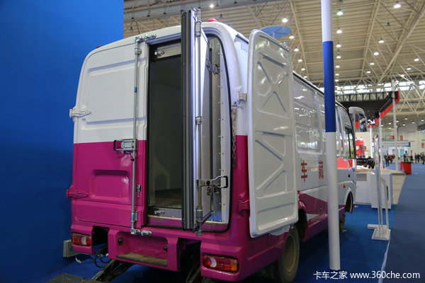 �人��չ:˭˵�ͳ���������&nbsp;�ϳ���س�