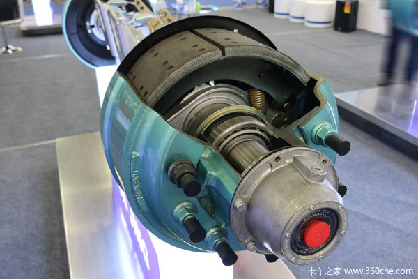 武汉车展:广东华劲专注商用车桥14年