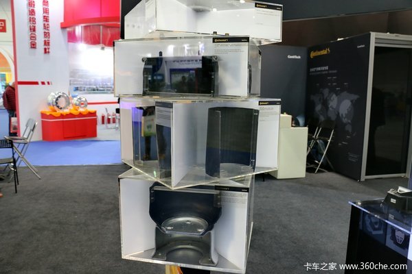武汉车展：德国日看无人驾驶卡车什么样