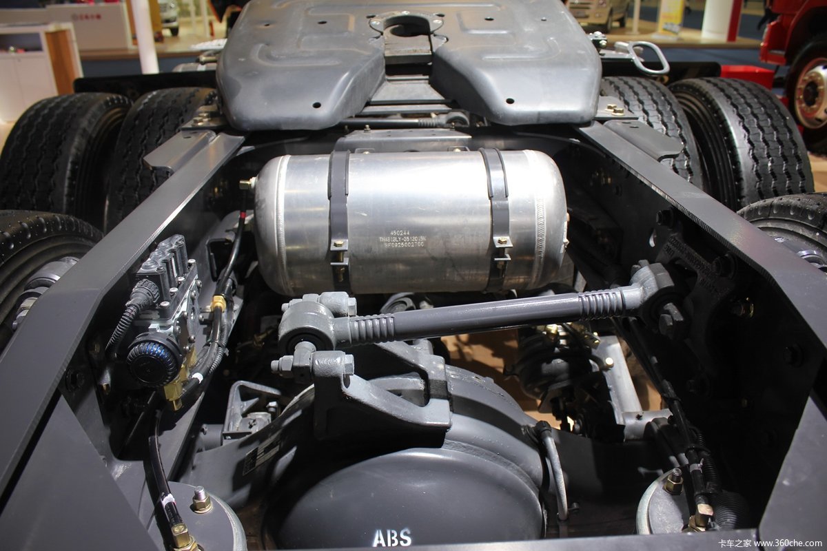 最多9个气囊盘点武汉车展气囊悬挂车型图片列表