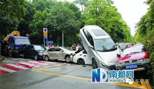 千万不要任性 和大货车抢道简直是作死