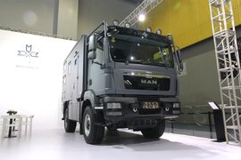 德国MAN越野改装房车
