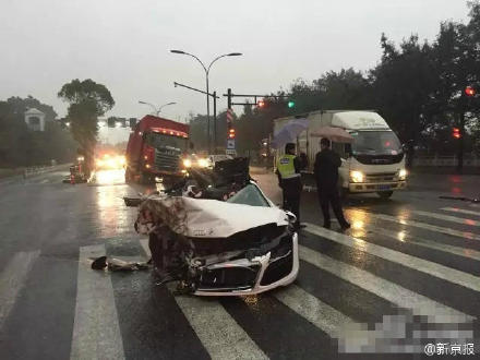 ���ݰµ�׷β�����&nbsp;Ů��������ժ��