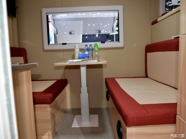 房车梦不再遥远 实拍解放T80入门旅居车