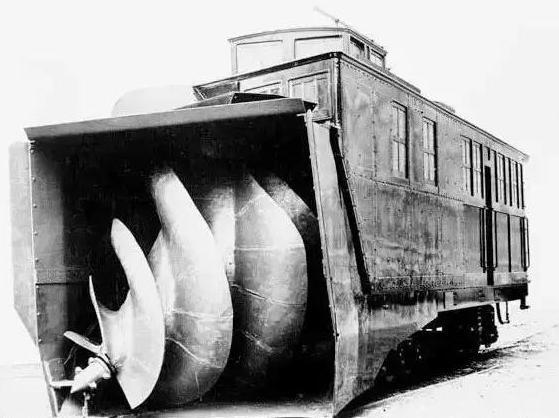 ��������������&nbsp;������������γ�ѩ��