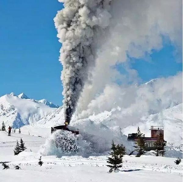 ��������������&nbsp;������������γ�ѩ��