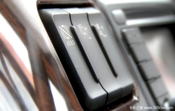 ר��Ů˾������ɲ��&nbsp;�����AEBS������