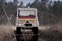 ��ɽ��ˮҰ���� ����Ī��U5023������