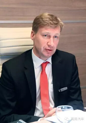 奔驰猛攻俄罗斯市场 关注金融和二手车