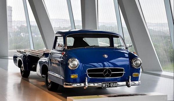 ����ʷ����ɰ�С��&nbsp;���˺��������䳵