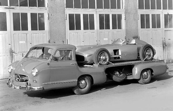 ����ʷ����ɰ�С��&nbsp;���˺��������䳵