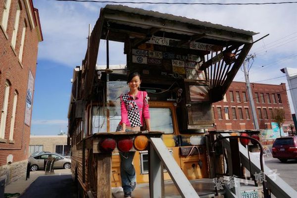 һ��ס���ϵ���Ƥʿ&nbsp;66�Ź�·�ϵĴ���