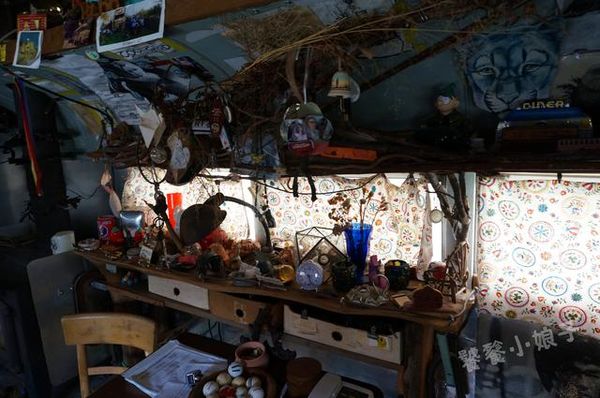 һ��ס���ϵ���Ƥʿ&nbsp;66�Ź�·�ϵĴ���