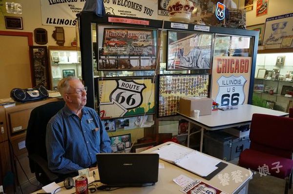 һ��ס���ϵ���Ƥʿ&nbsp;66�Ź�·�ϵĴ���