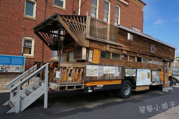 һ��ס���ϵ���Ƥʿ&nbsp;66�Ź�·�ϵĴ���