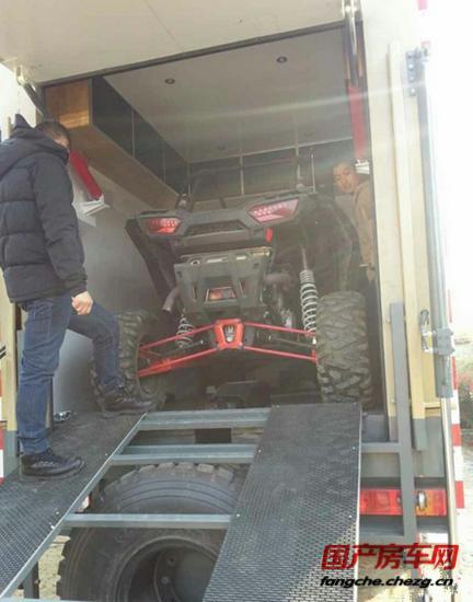 男人最爱大号玩具 豪沃越野超豪华房车