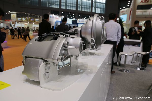 2015法兰克福展：隆中让卡车制动更安全